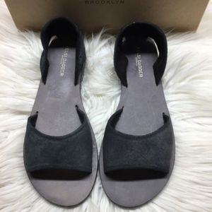 Kelsi Dagger Black Sandal Slides 7.5M